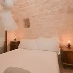Trullo Agapanthus With Panoramic Villa