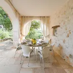 Trullo Agapanthus With Panoramic Villa *