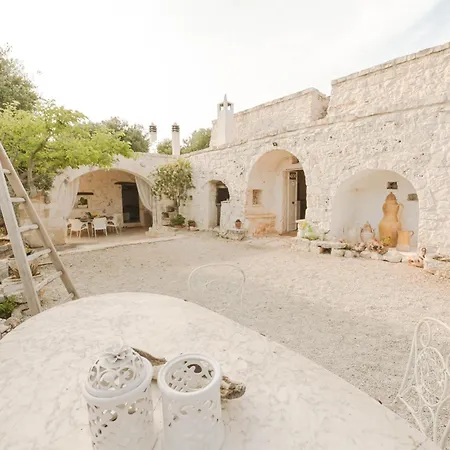 Trullo Agapanthus With Panoramic Villa *